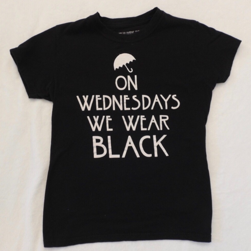 WOMENS graphic tee